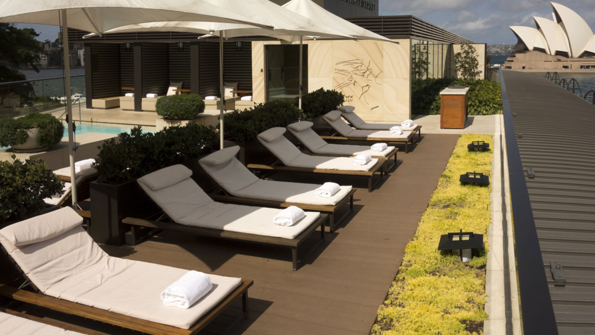 Restaurant und Hotelgewerbe_Terrasse Gewerbliche Nutzung_Hotel