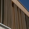 Institutionelle Einrichtungen_Vertical Sonnenschutz, jalousien_Gebogene Profilen