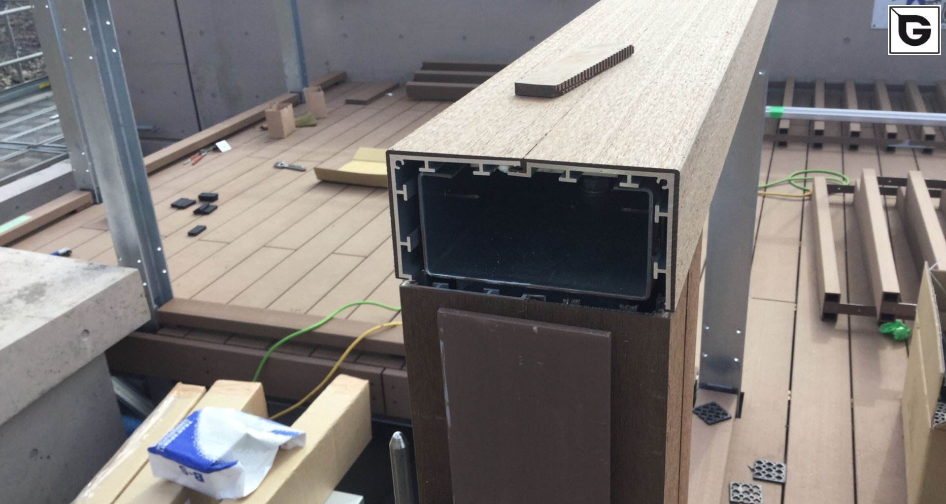 Assembly
 Handrail 8518