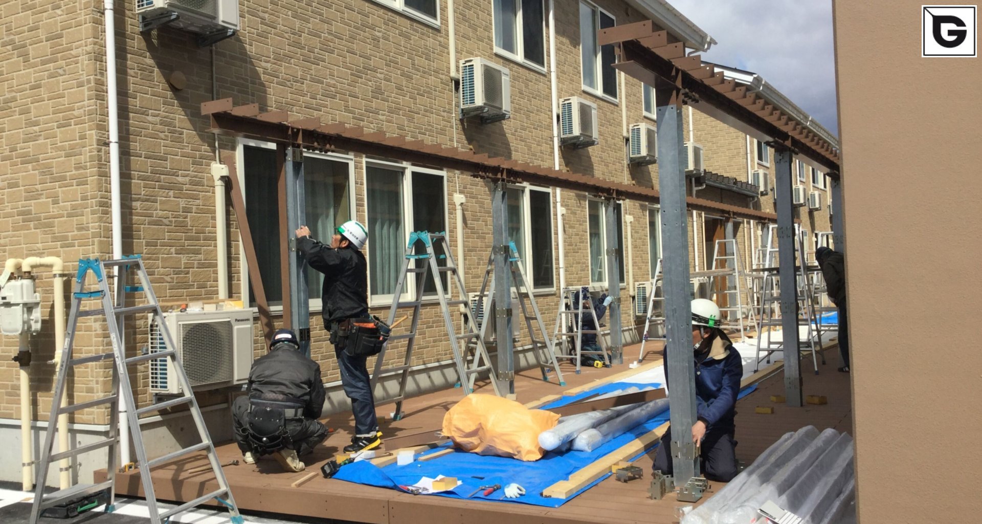 Assembly
 Pergola 8522