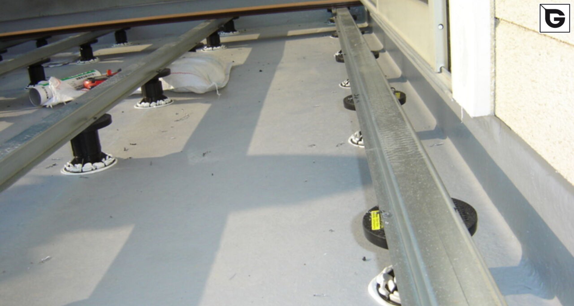 Assembly
 Decking 8524