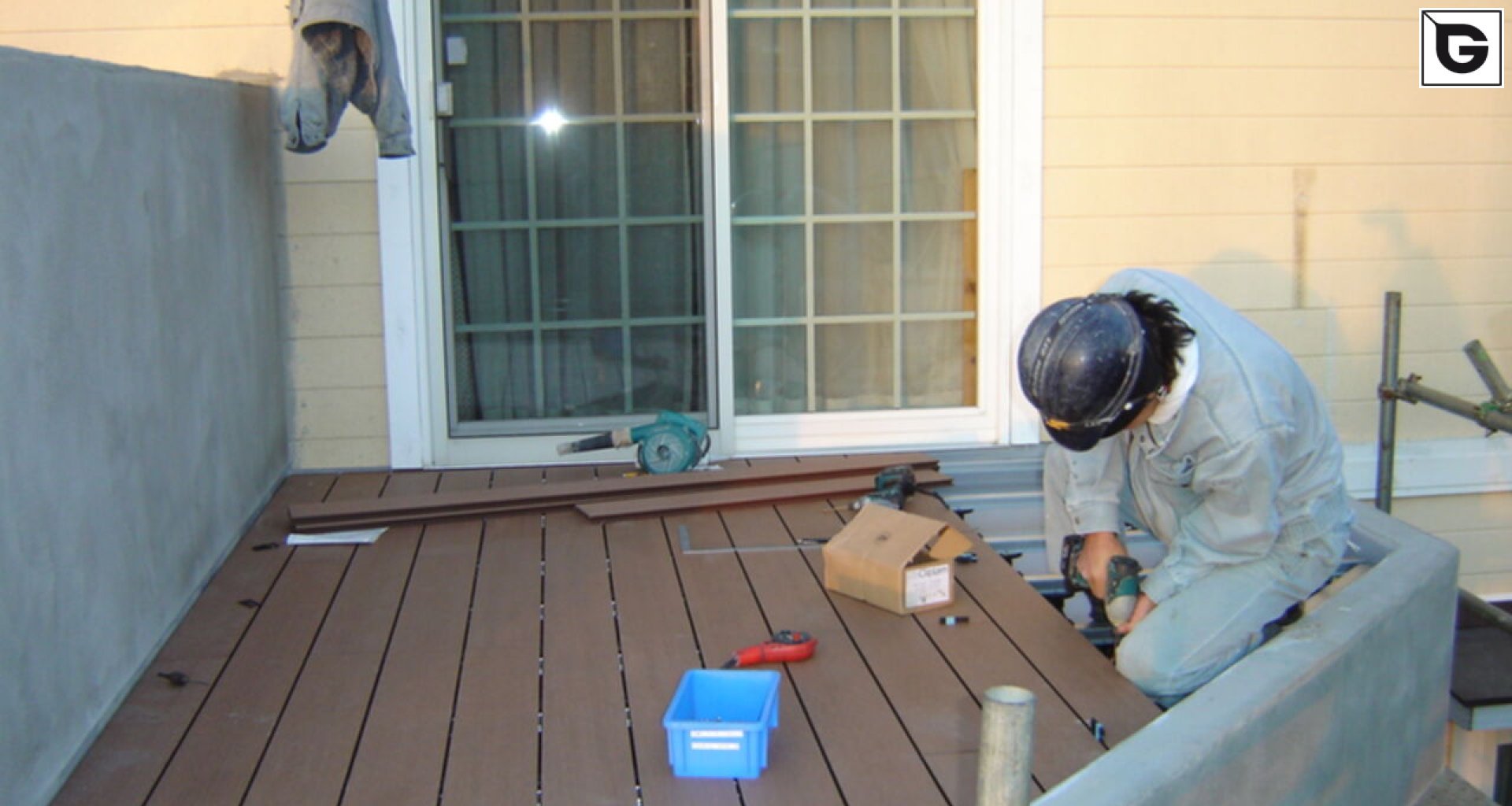 Assembly
 Decking 8524