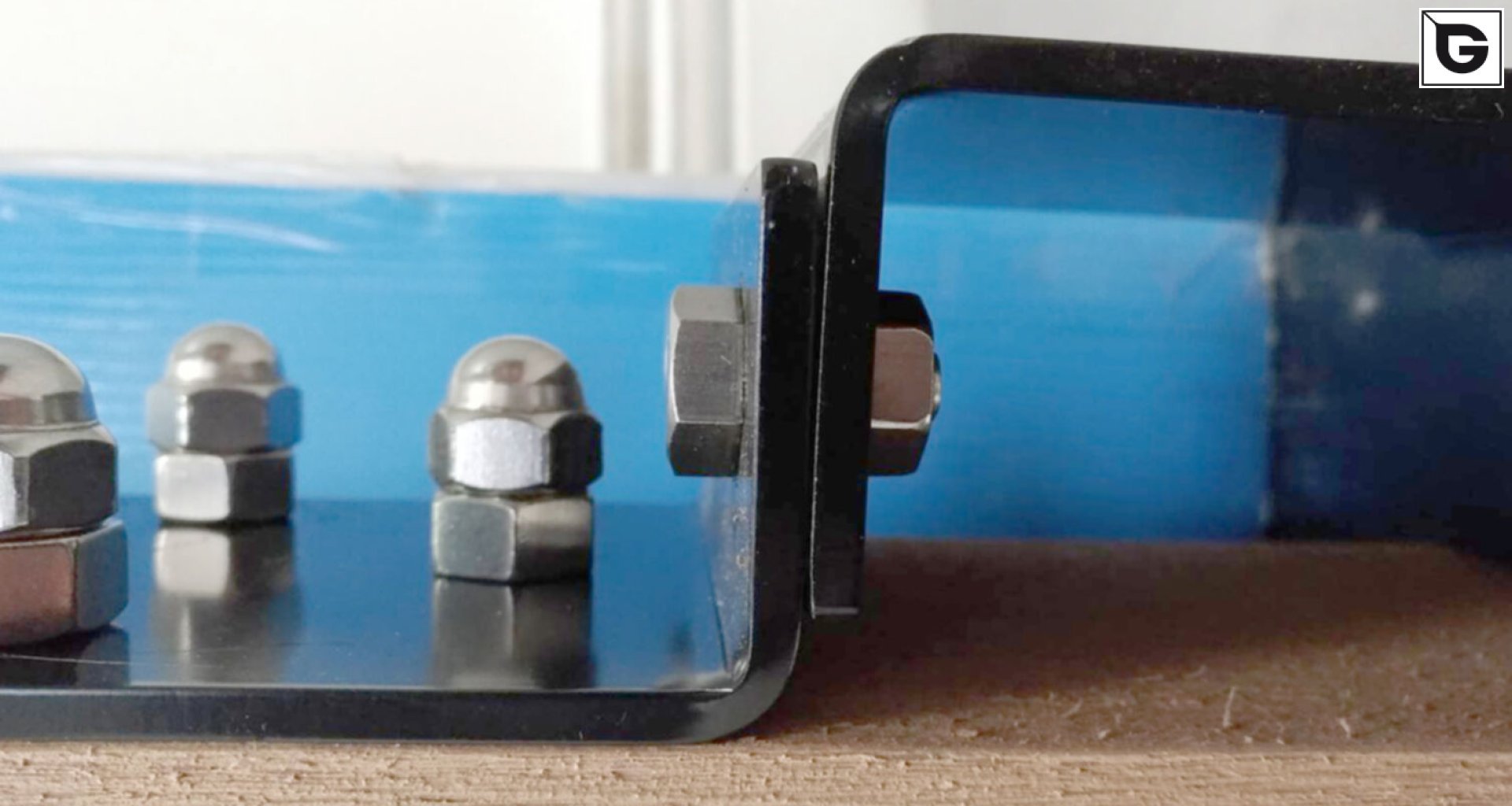 Fastener for 
 Planeo Bracket