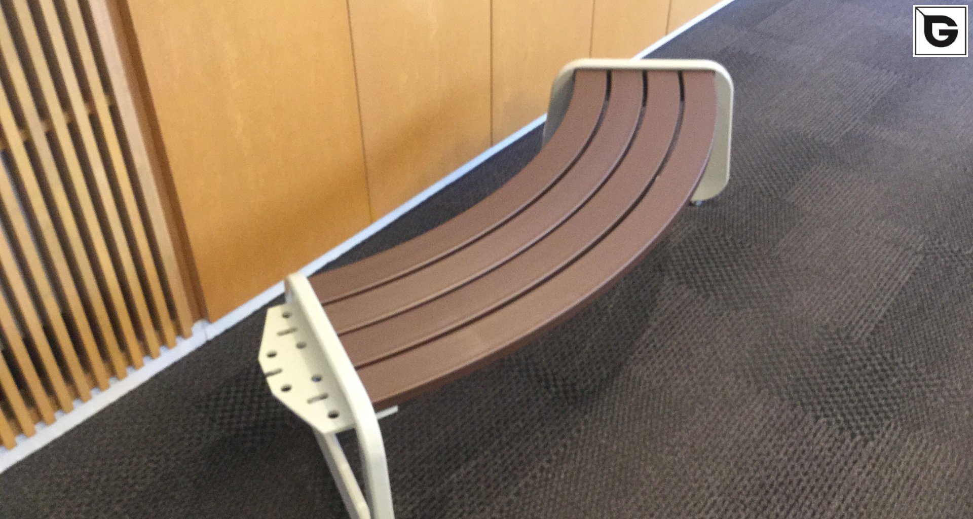 Einrichtungen_Straßenausstattung_Gebogene Profilen