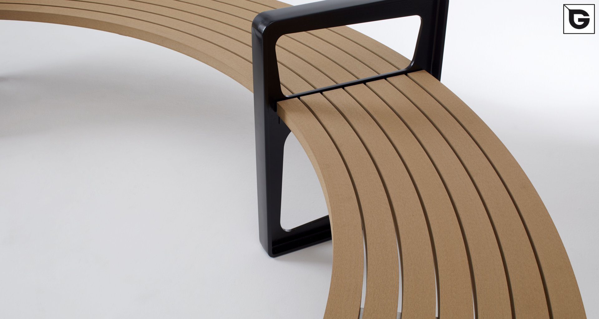 Einrichtungen_Straßenausstattung_Gebogene Profilen