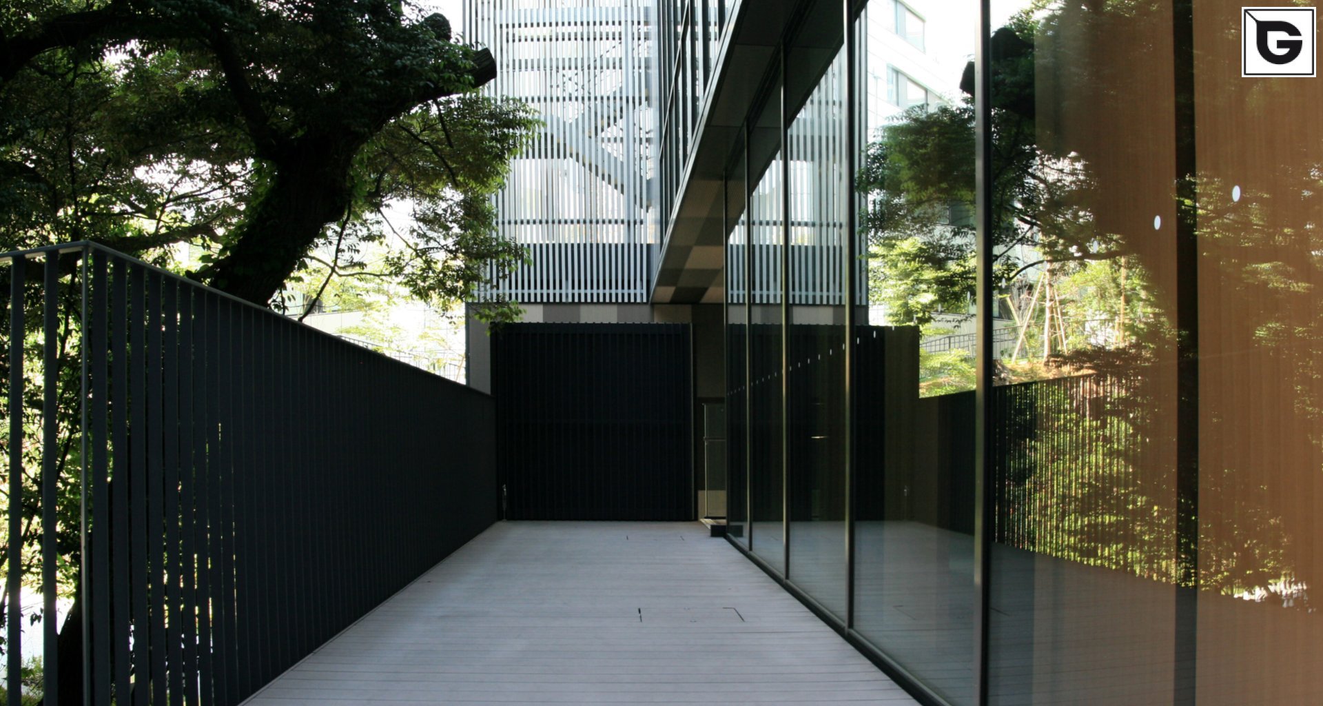 Wohngebäude_Dachanlage, Balk., Laufgang_Wohnhaus