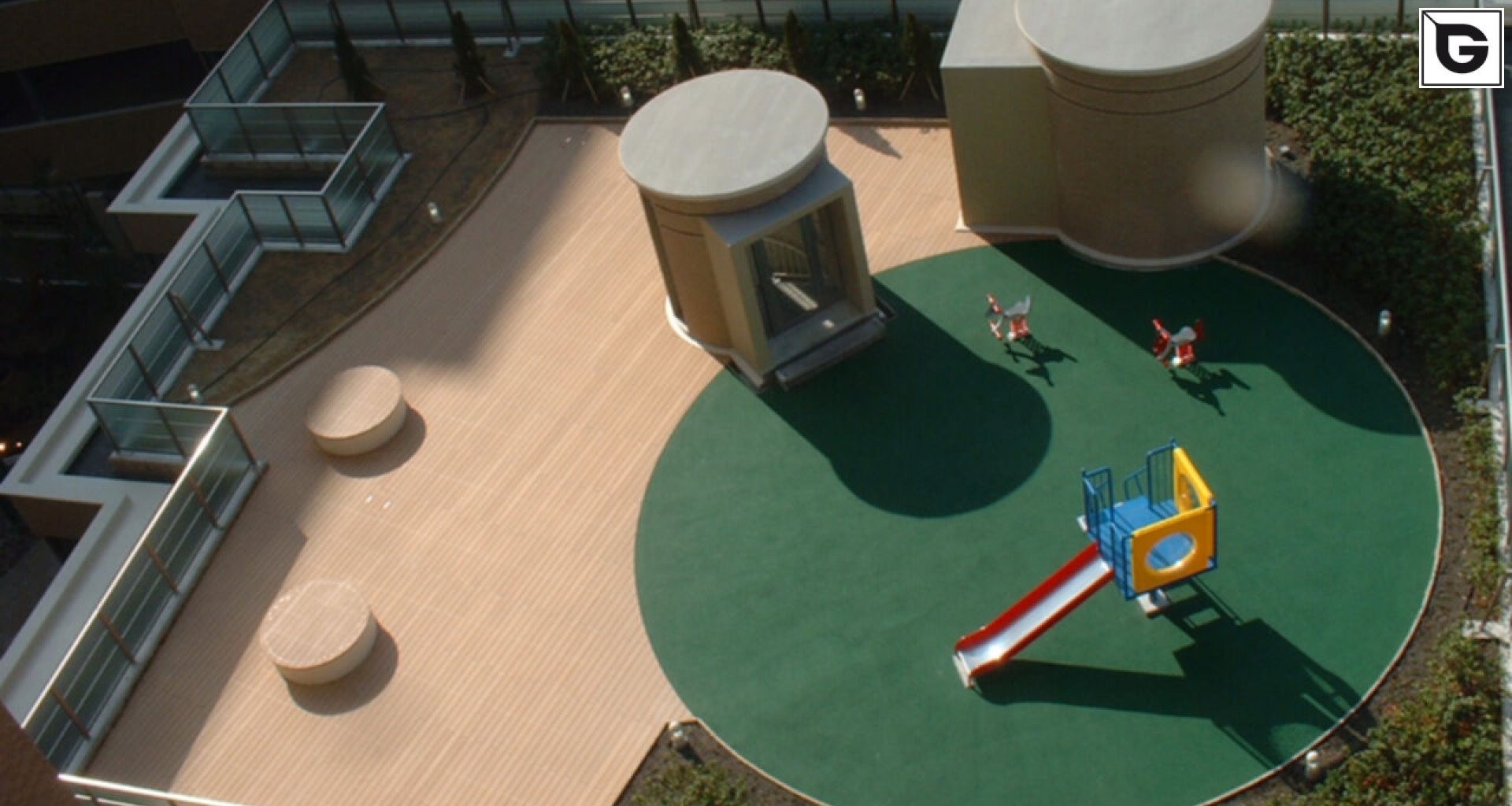 Einrichtungen_Terrasse Gewerbliche Nutzung_öffentlicher Platz