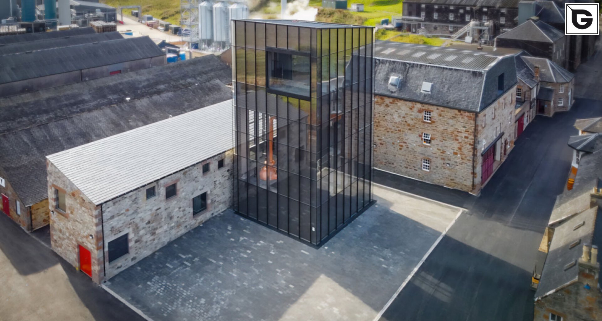 Wohngebäude_Geländer_Wohnhaus