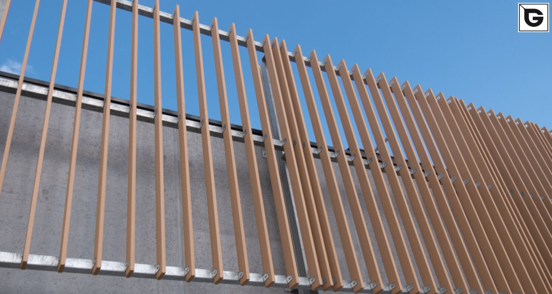 Industrielle Gebäude_Offene Fassadenverkleidung - verti._Industriegebäude