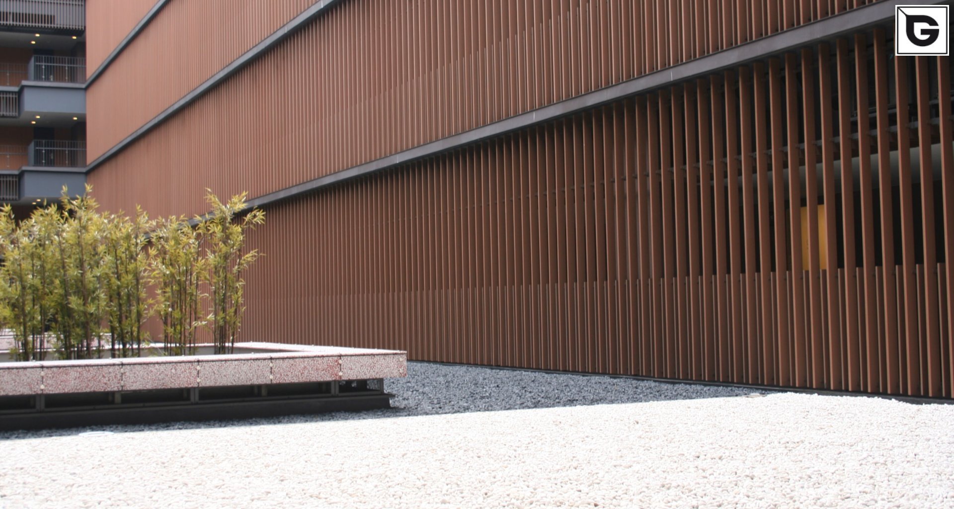 Restaurant und Hotelgewerbe_Vertical Sonnenschutz, jalousien_Hotel