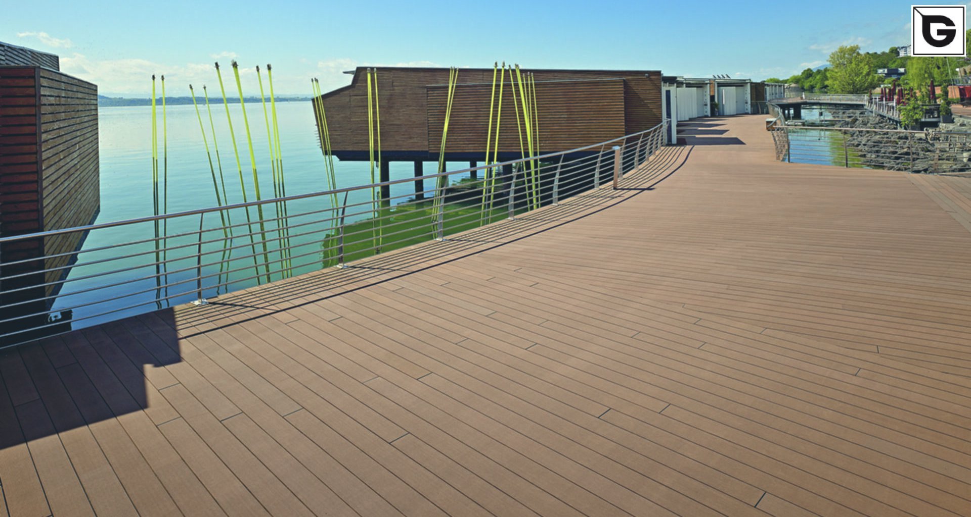 Restaurant und Hotelgewerbe_Dachanlage, Balk., Laufgang_Vorzeigeprojekte - WPC holz 