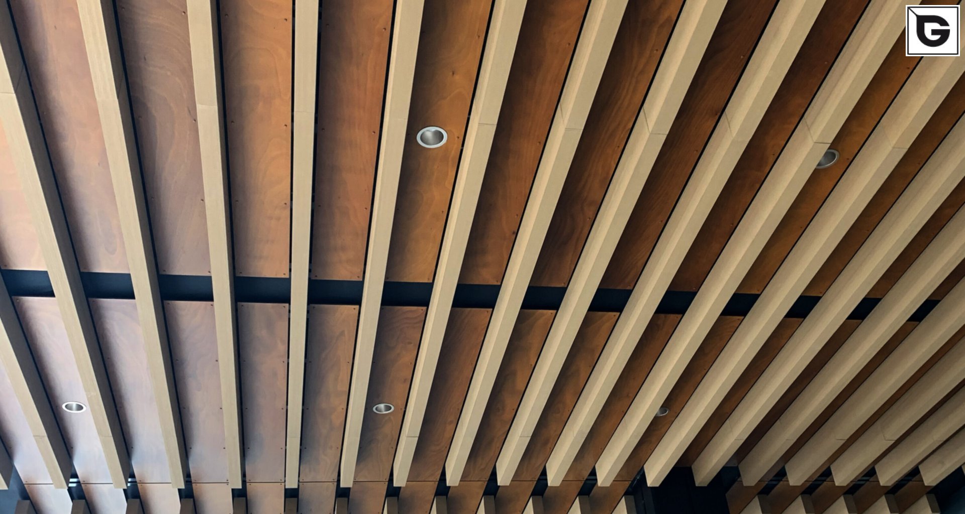 Restaurant und Hotelgewerbe_Pergola, Dachüberstand, Dach_Hotel