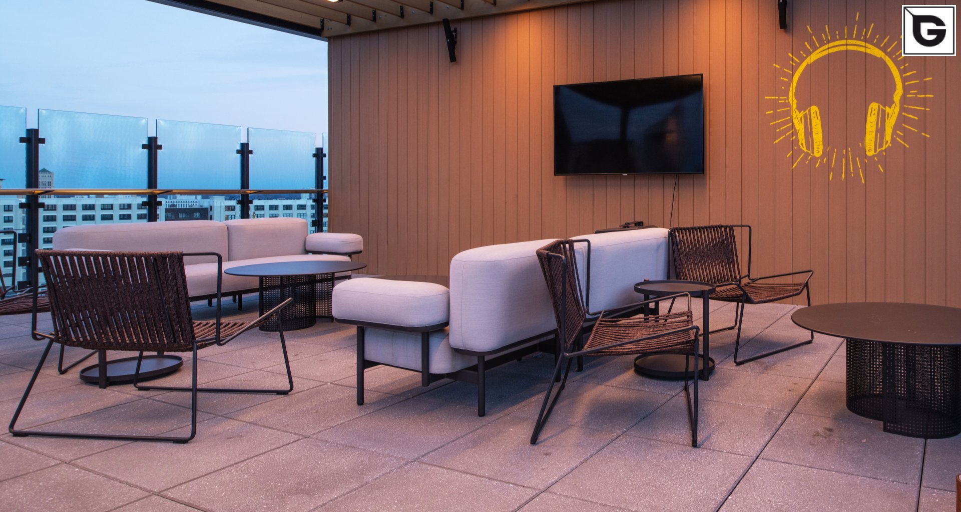 Wohngebäude_Offene Fassadenverkleidung - verti._Wohnhaus