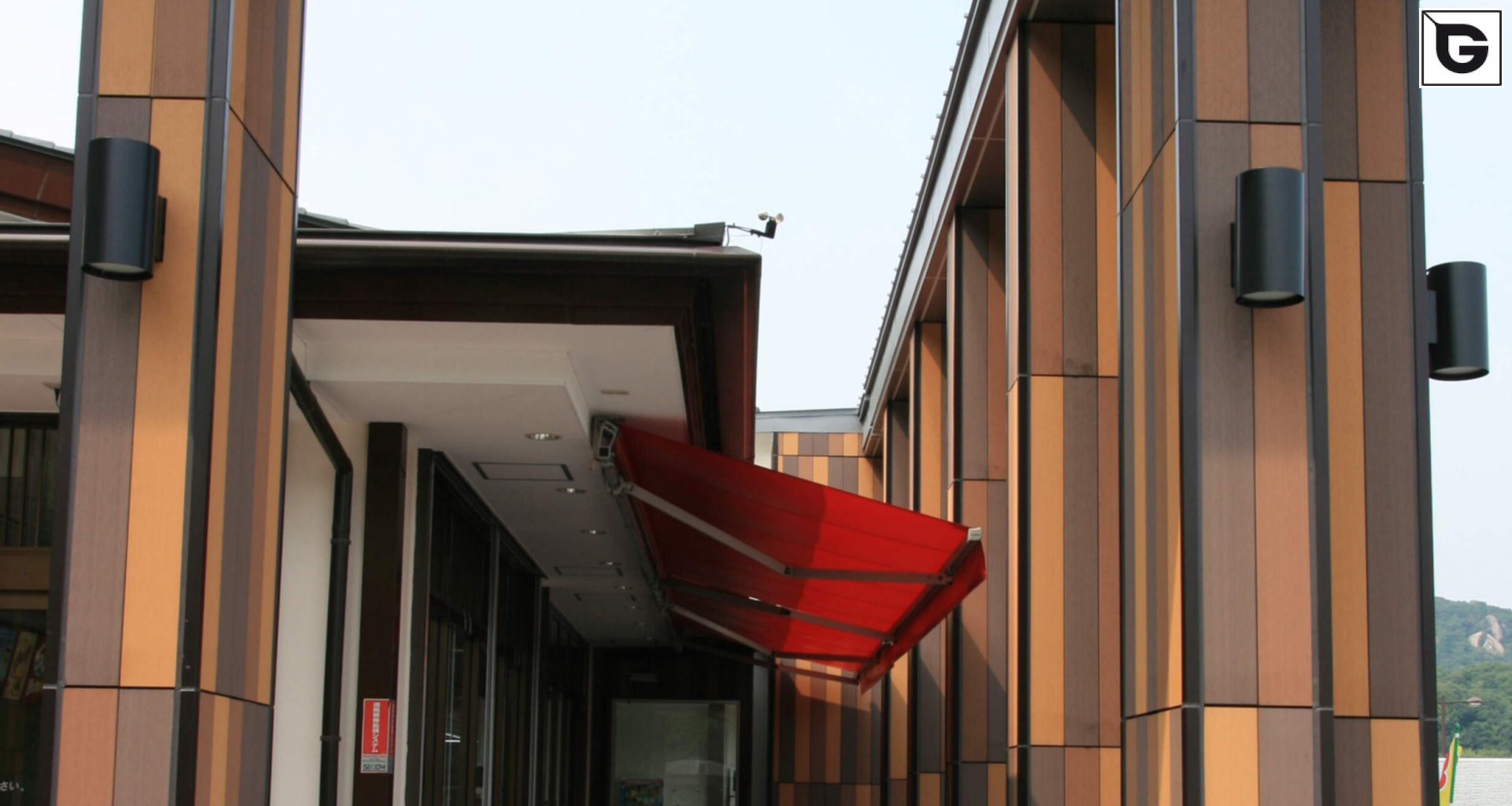 Restaurant und Hotelgewerbe_Fassadenverkleidung - vertikal_Restaurant