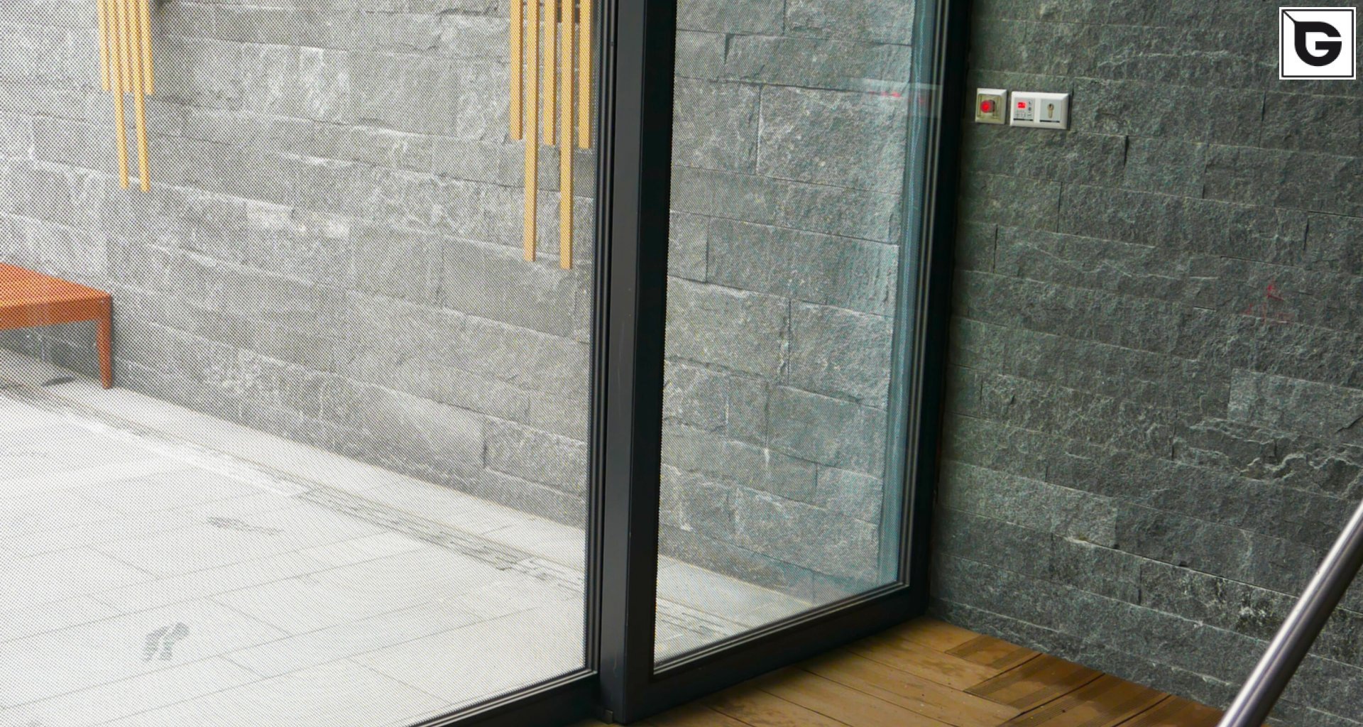 Restaurant und Hotelgewerbe_Terrasse Gewerbliche Nutzung_Am Wasser entlang