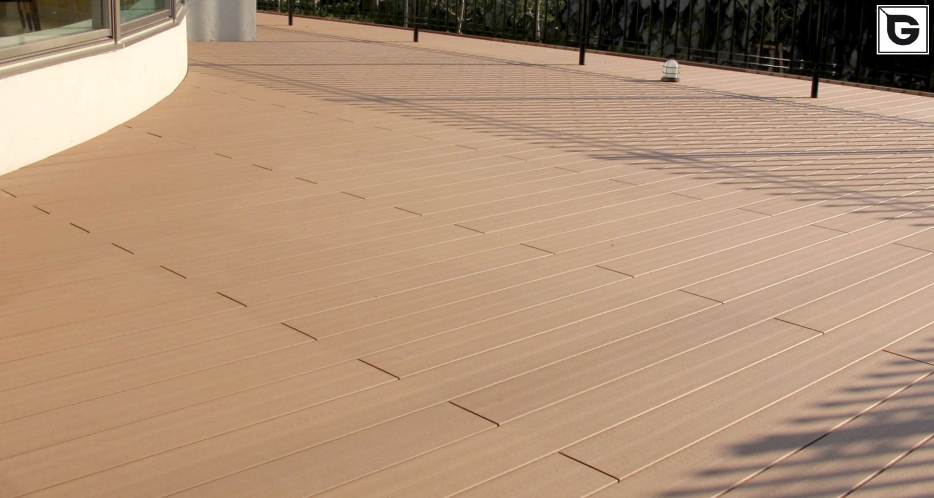 Institutionelle Einrichtungen_Terrasse Gewerbliche Nutzung_Krankenhaus, Arztpraxis