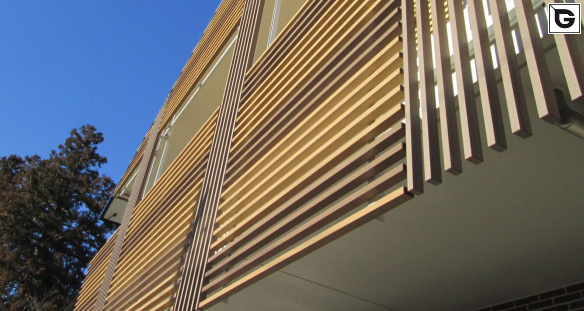 Institutionelle Einrichtungen_Geländer_Gebogene Profilen