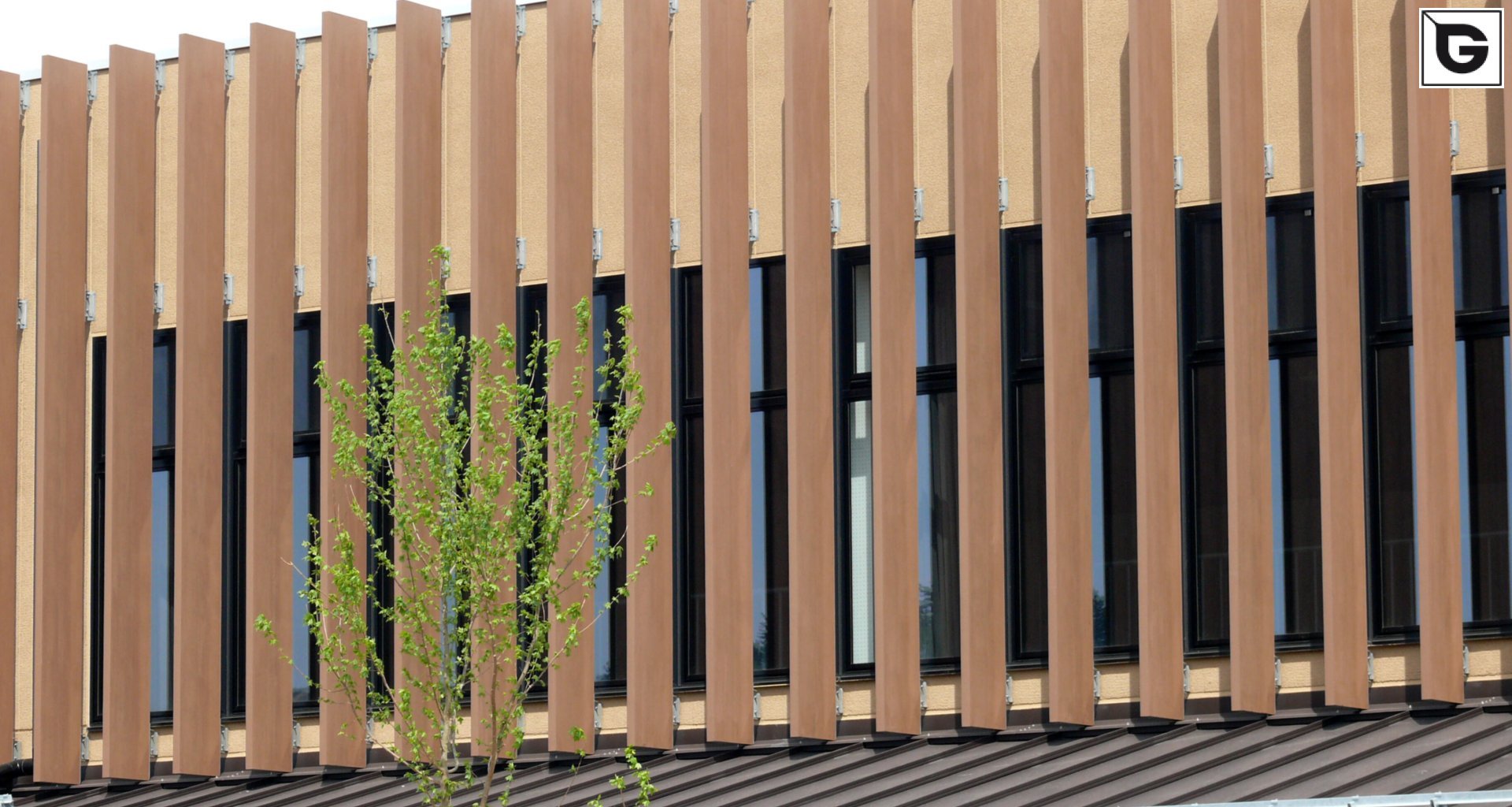 Institutionelle Einrichtungen_Vertical Sonnenschutz, jalousien_Lehranstalt