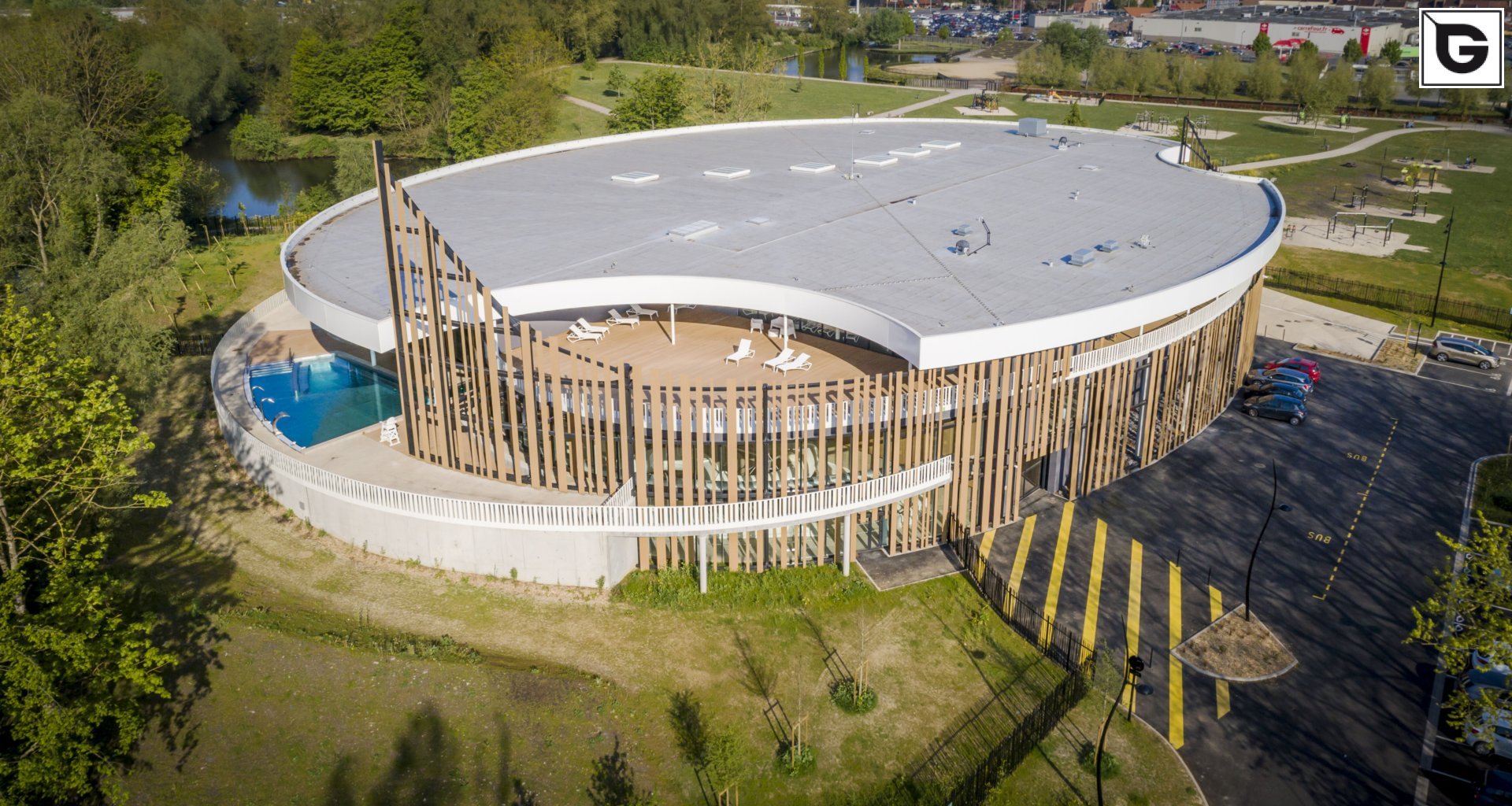 Wohngebäude_Verti & Horiz Fassadenverkleidung _Wohnhaus