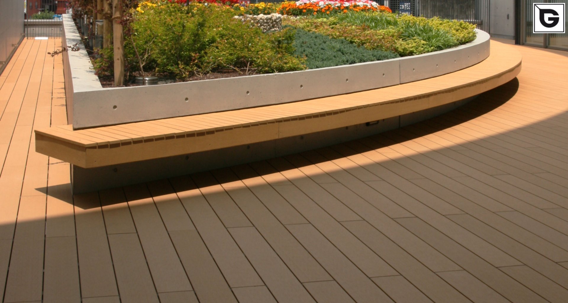 Kaufmännische Gebäude_Terrasse Gewerbliche Nutzung_Finanzielle Institution