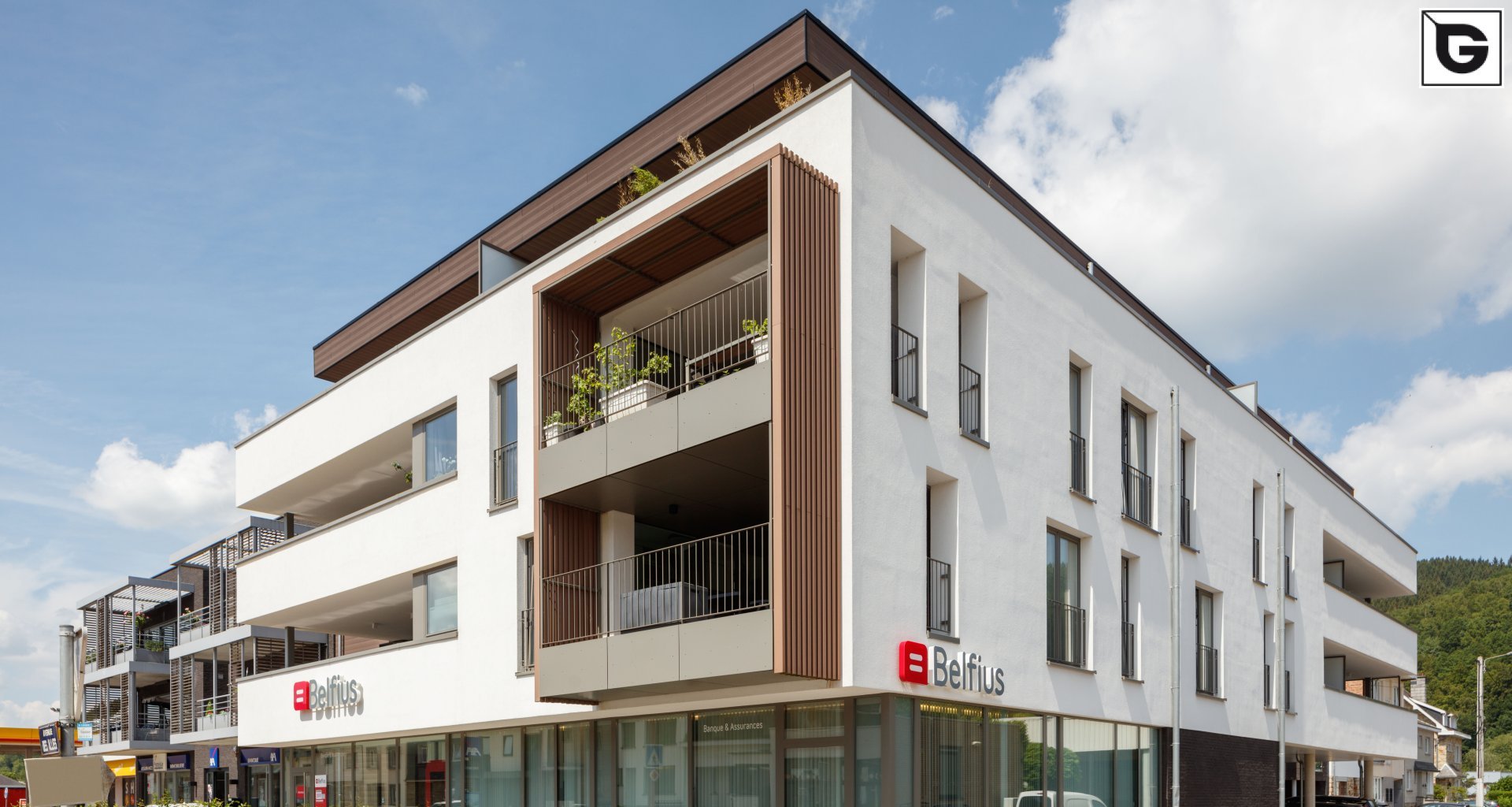 Kaufmännische Gebäude_Pergola, Dachüberstand, Dach_Finanzielle Institution