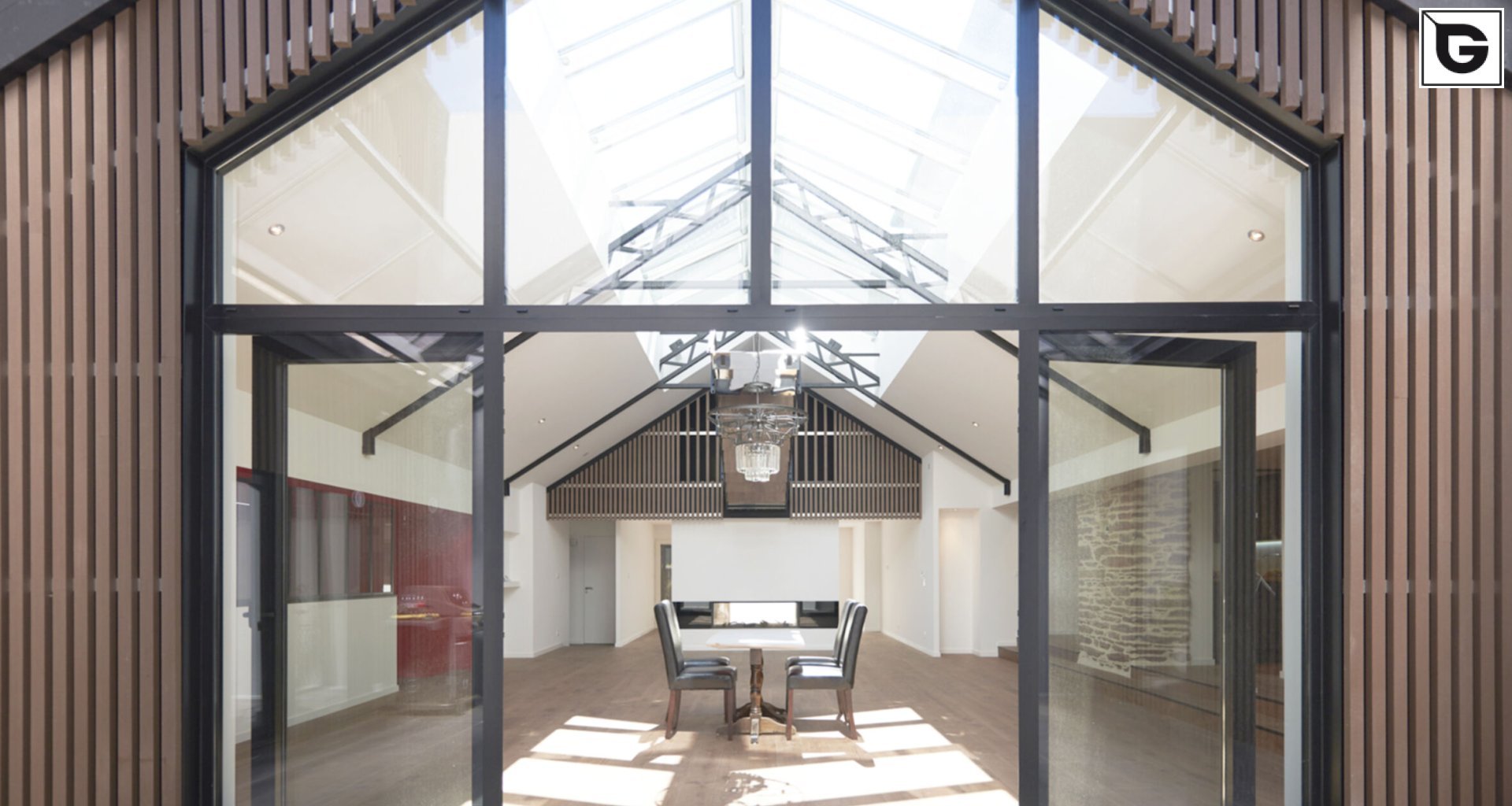 Wohngebäude_Offene Fassadenverkleidung - verti._Privatresidenz