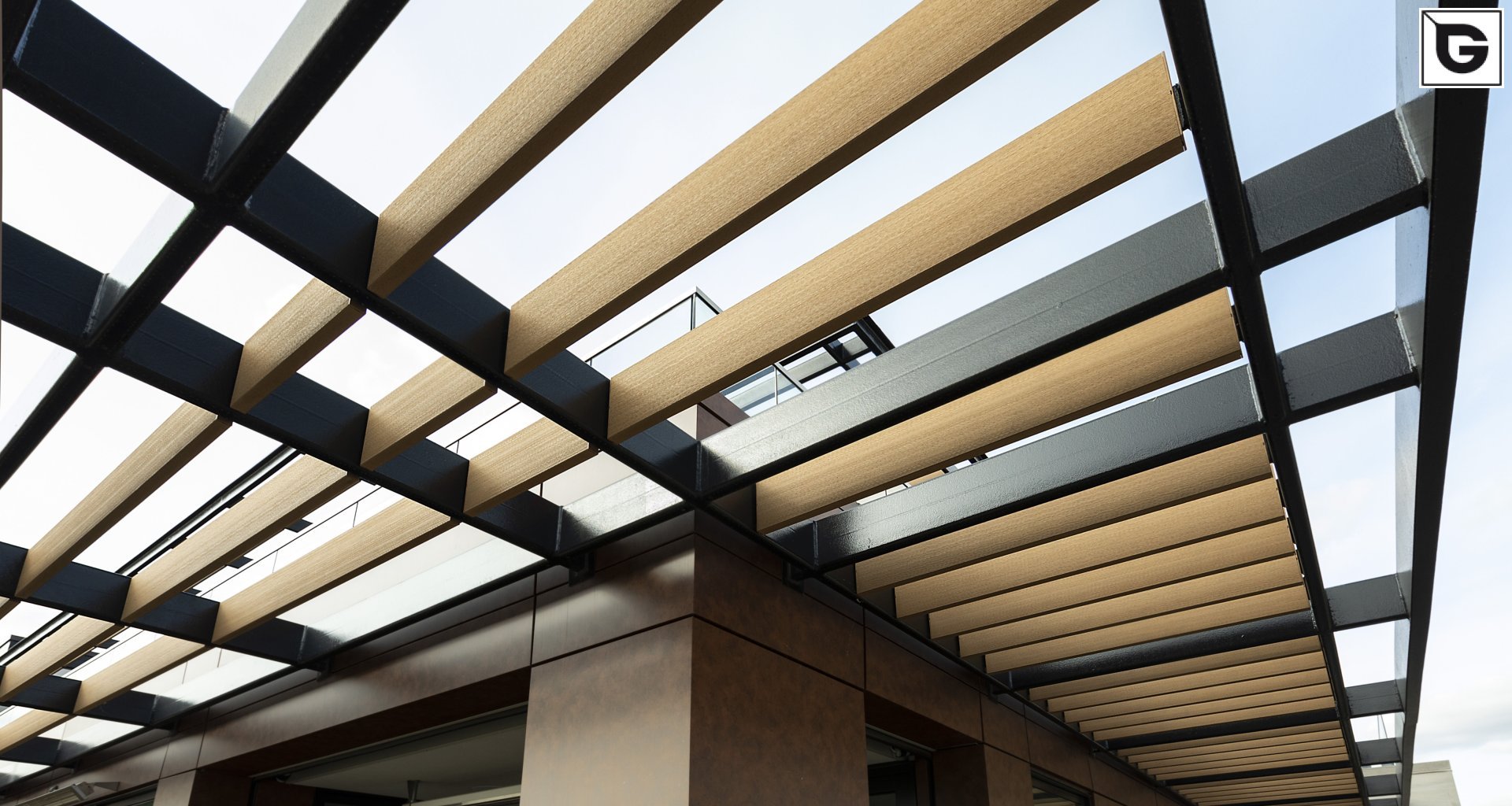 Institutional Buildings_horizontal brise soleil, louver _bent profiles