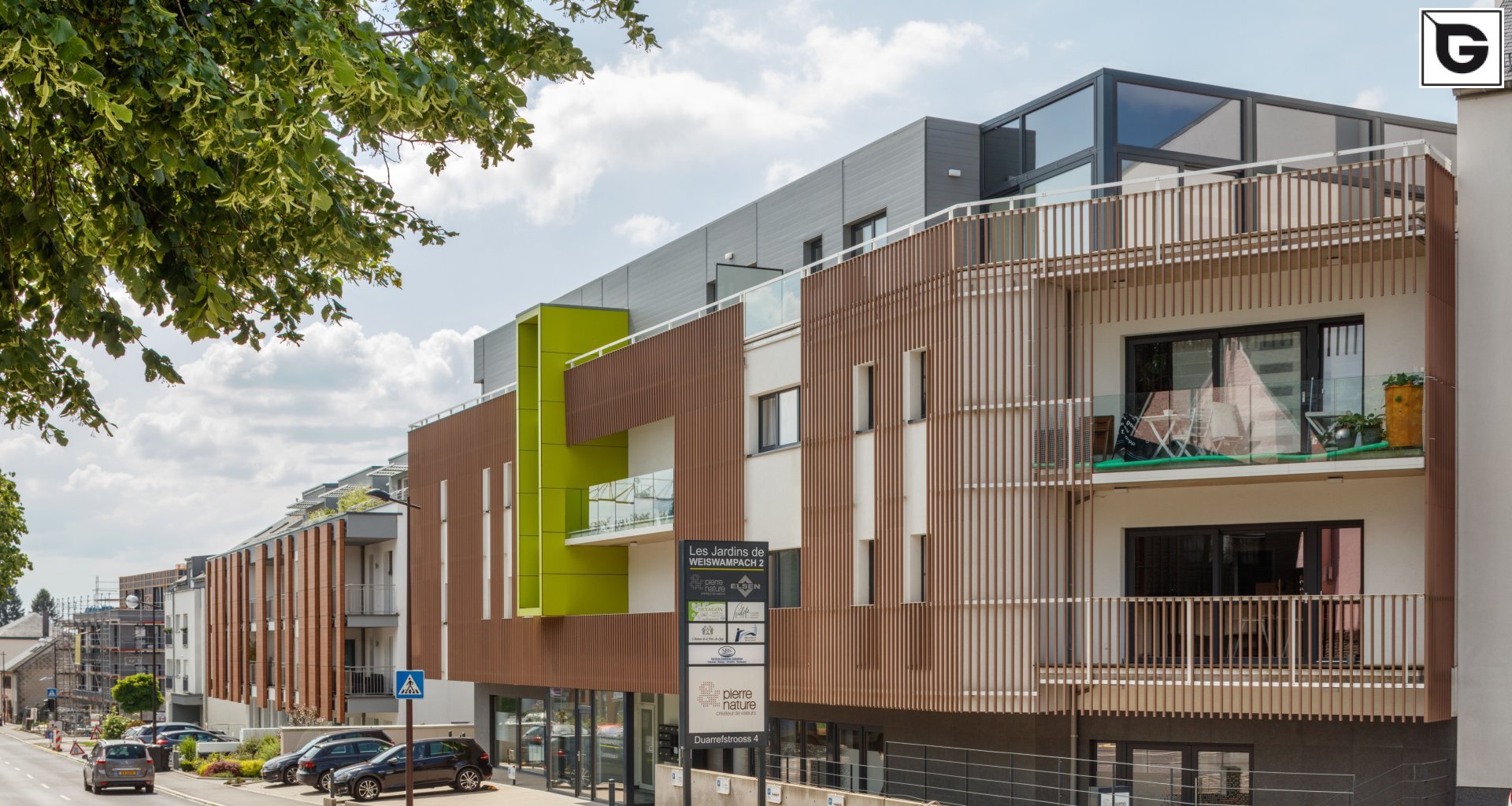 Wohngebäude_Offene Fassadenverkleidung - verti._Wohnhaus