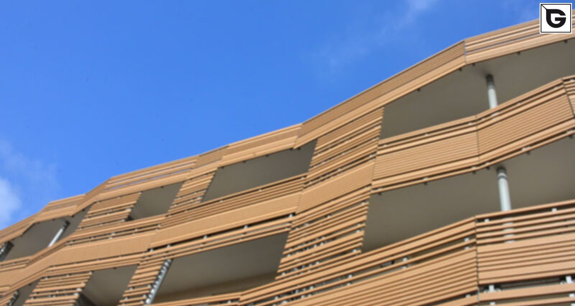 Wohngebäude_Geländer_Wohnhaus