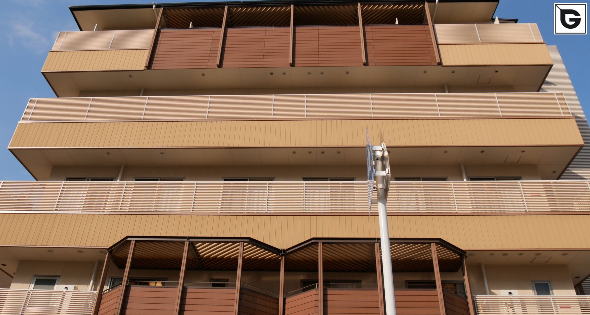 Wohngebäude_Verti & Horiz Fassadenverkleidung _Wohnhaus