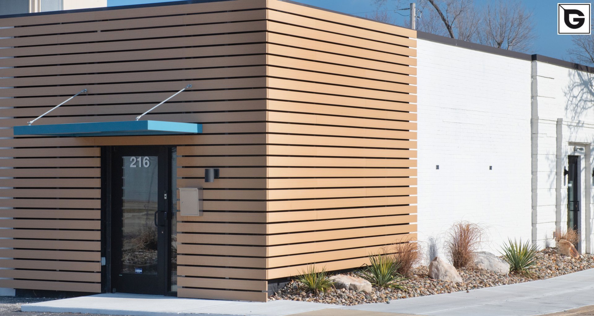 Wohngebäude_Fassadenverkleidung - horizontal_Wohnhaus