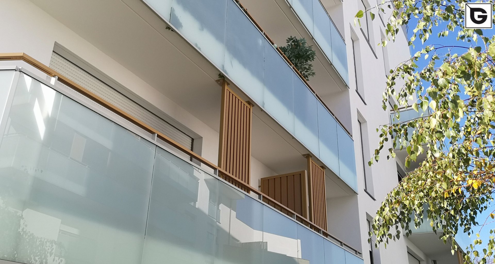 Wohngebäude_Offene Fassadenverkleidung - verti._Wohnhaus