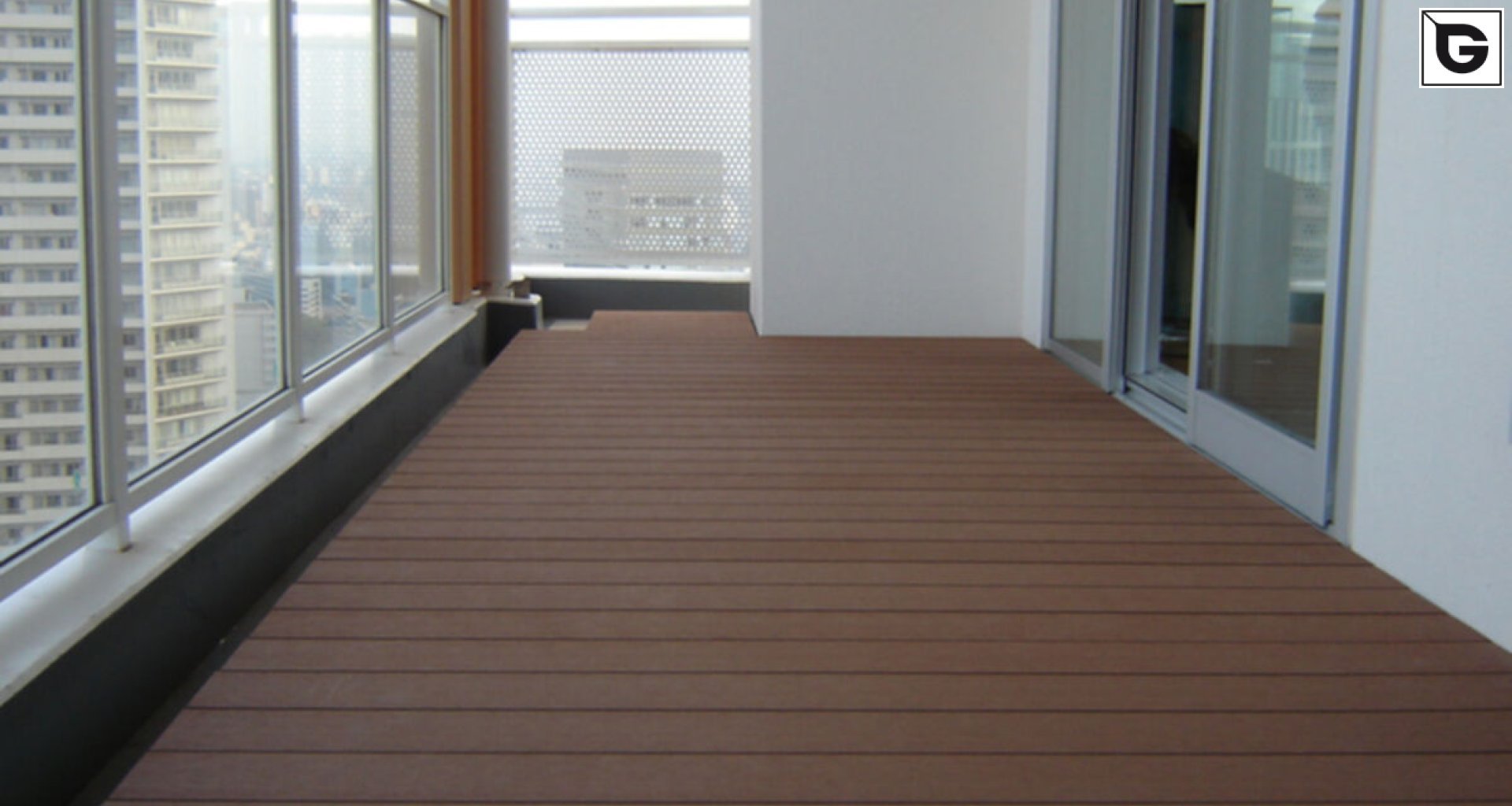 Wohngebäude_Dachanlage, Balk., Laufgang_Wohnhaus